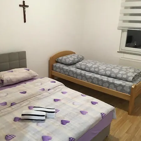 Apartman Lara Apartman